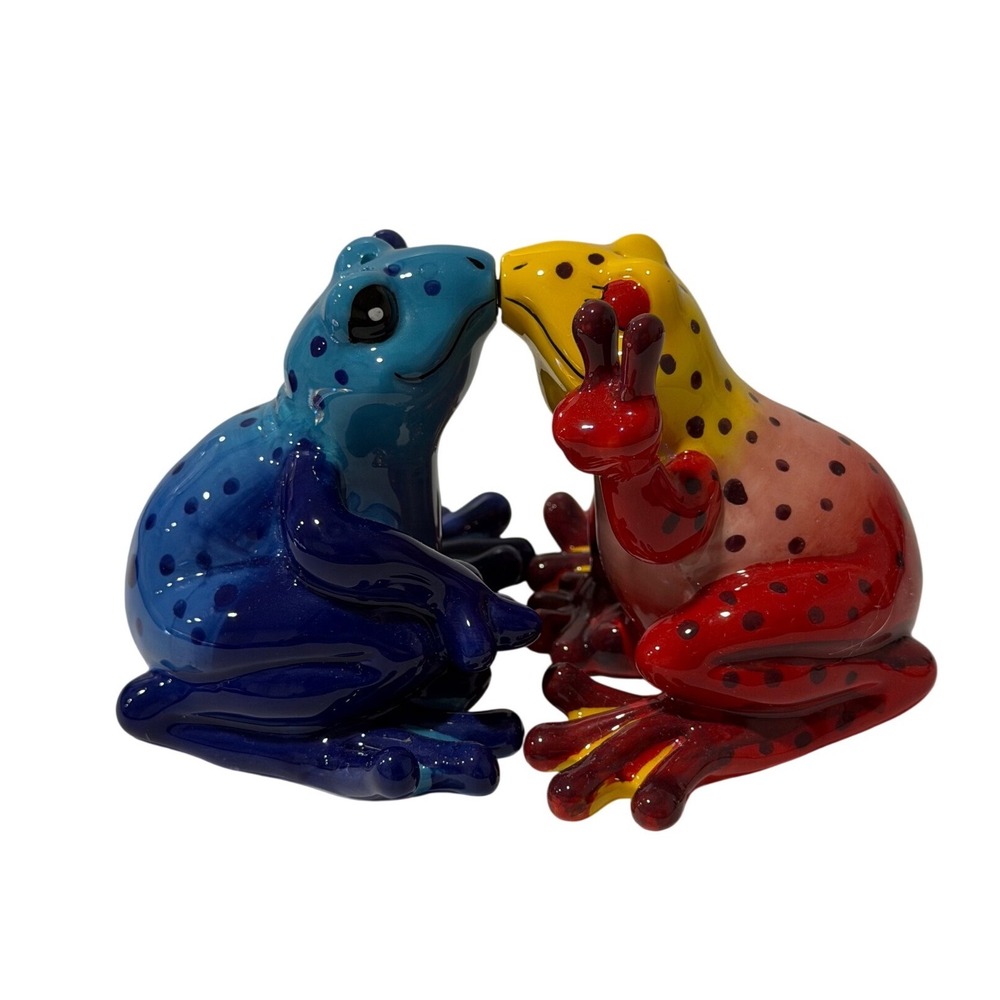 Westland Kissing Frogs Salt & Pepper Shakers Ceramic Blue Red Yellow Peace Sign